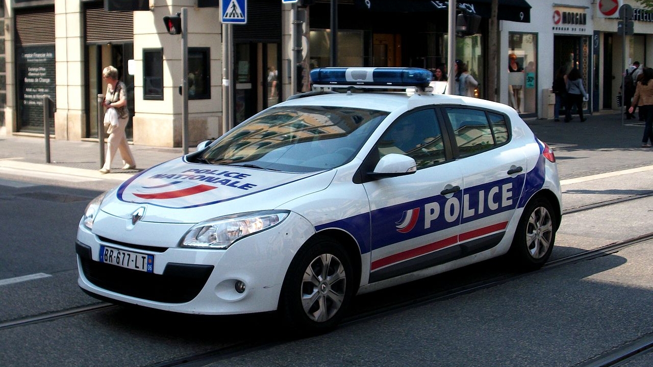 Francja: policjanci zginęli w ataku na konwój