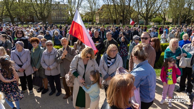 Fot. Robert Stachnik [Radio Szczecin] Marsz dla Życia przeszedł ulicami Szczecina [ZDJĘCIA]
